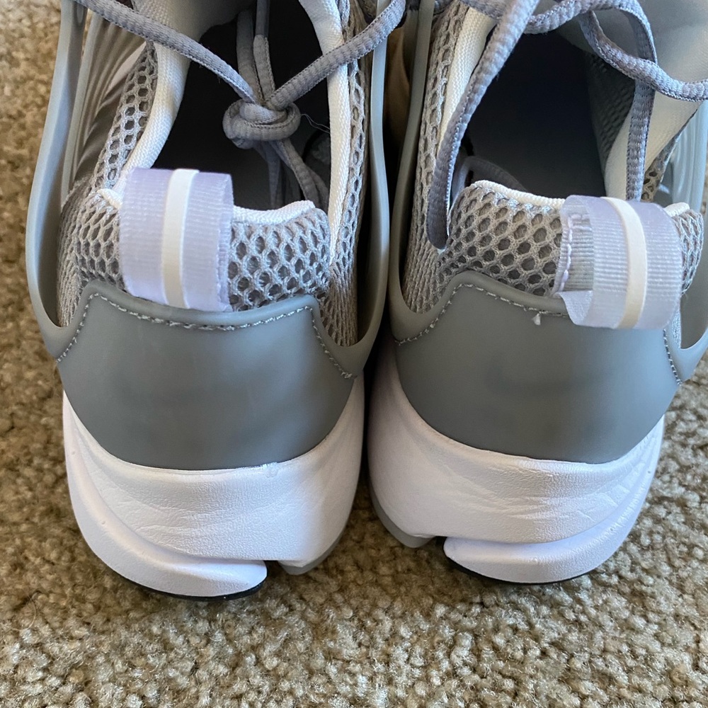 NWB | Nike Air Presto Essential - Picture 6 of 9